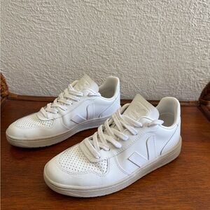Veja Women's White Athletic Shoes